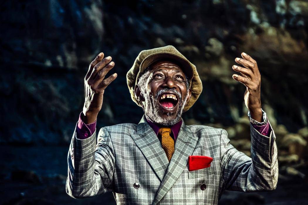 Sony World Photography Awards 2016 Fotografija Smile at the heavens autor Otieno Nyadimo