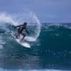 1 surf san cristobal galapagos aventuraimg 4795 1536x962 1