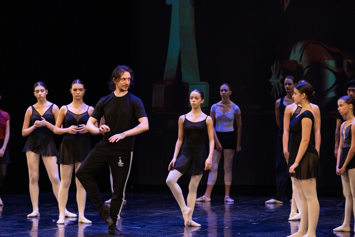 Sergej Polunjin na sceni Madlenianum, foto: Tijana Janković-Jevrić